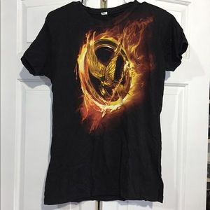 Hot Topic Hunger Games Flaming Mockingjay Shirt
